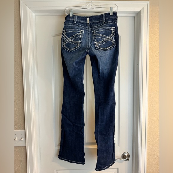 Ariat R.E.A.L. Mid Rise Stretch Entwined Boot Cut Jean in 27R - Picture 2 of 8